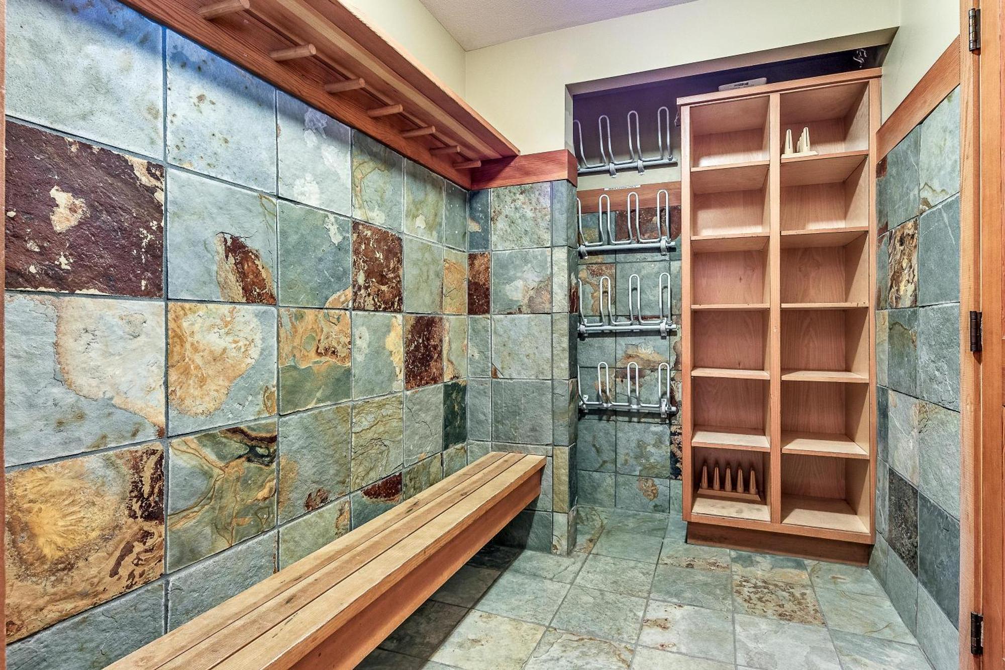Mountain Star 28 Hot Tub Villa Whistler Exterior photo